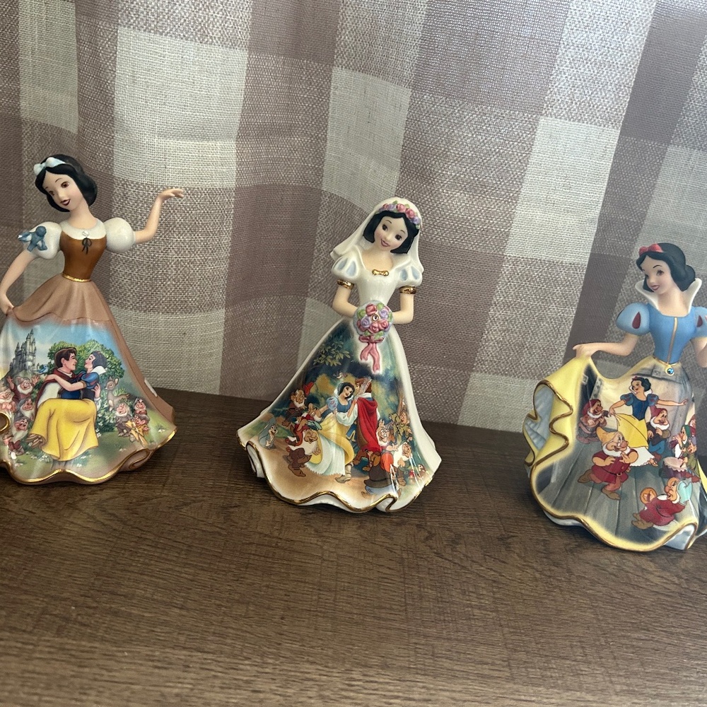Snow White Collection Disney Bradford Editions Collectibles